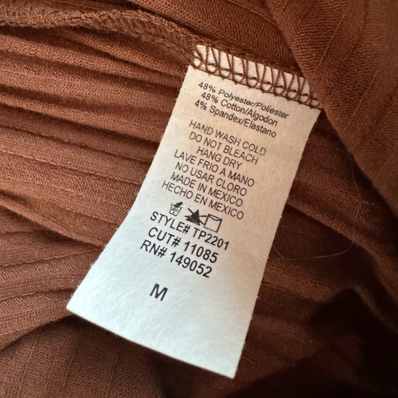 Fashion Nova 2 Piece Long Poet Sleeves Ribbed Brown Crop Top and Pants - Picture 14 of 15